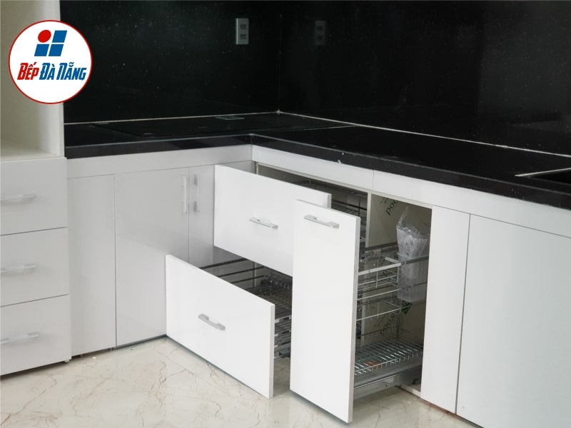Lựa chọn phụ kiện tủ bếp cho căn bếp thêm sang trọng Lựa chọn phụ kiện tủ bếp cho căn bếp thêm sang trọng