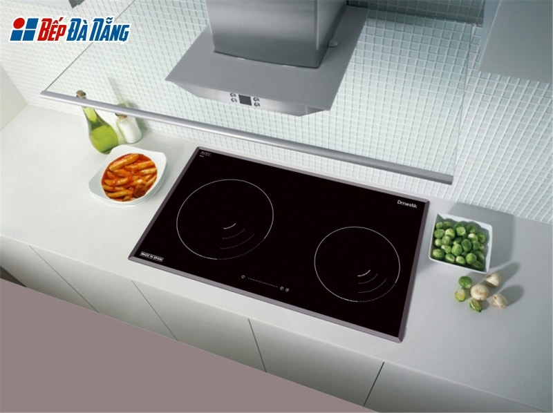 Bếp từ âm mang tới vẻ đẹp sang trọng và thẩm mỹ Bếp từ âm mang tới vẻ đẹp sang trọng và thẩm mỹ