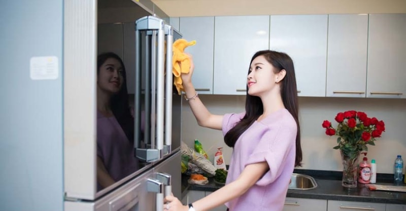 vệ sinh tủ bếp đúng cách